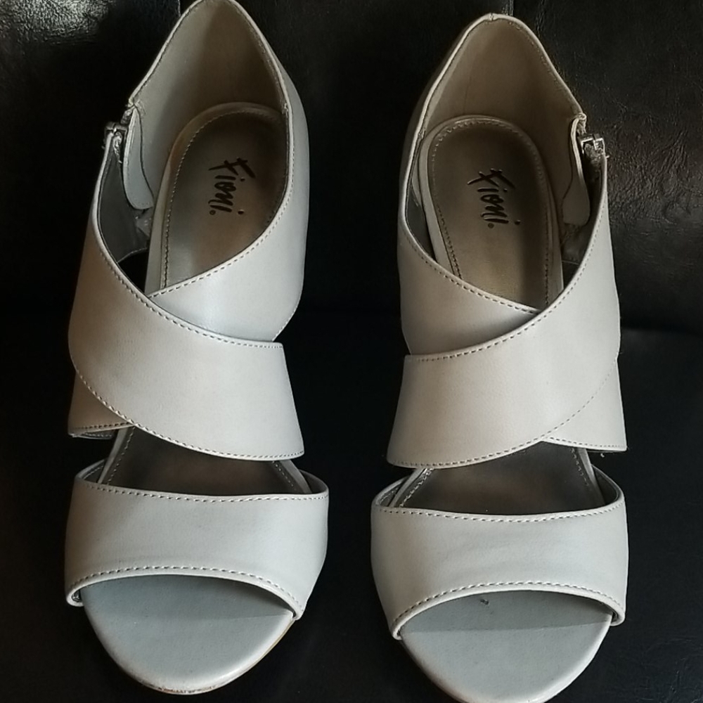 High-heeled Sandal